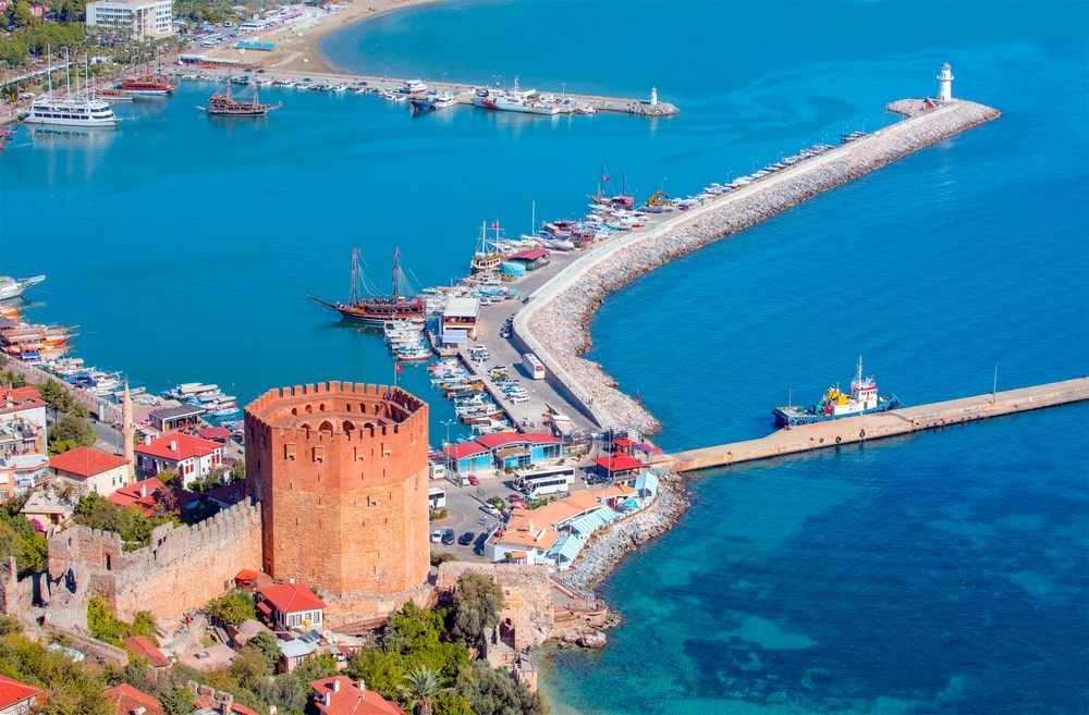 Antalya-Alanya Arası Seyahat Ederken Mutlaka Görmeniz Gereken Yerler