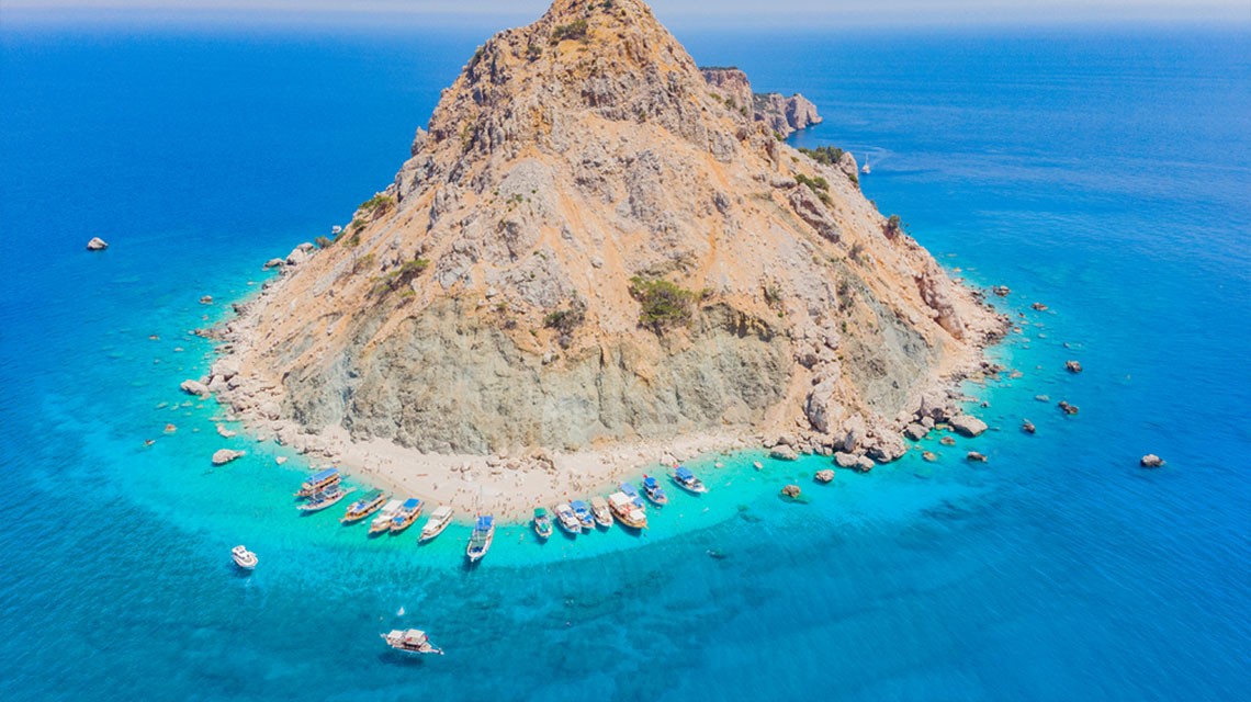 TOP-10 reasons to visit Antalya