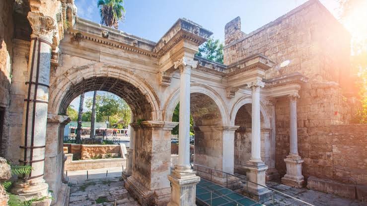 TOP 7  Historical Facts About Kaleici